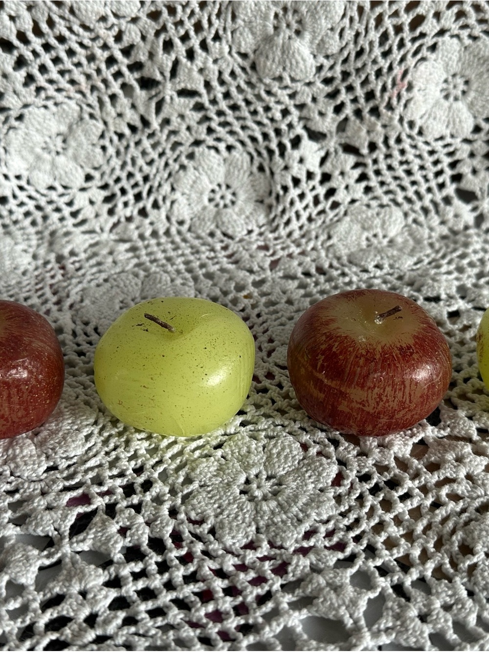 Set of 4 Vintage Decorative Faux Apples Novelty Candles, Thanksgiving Fall decor
